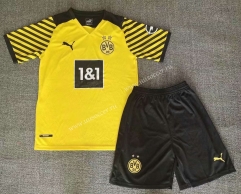 2021-2022 Borussia Dortumund Home Yellow Soccer Uniform