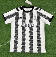 2022-23  Juventus Home Black&White  Thailand Soccer Jersey AAA-403