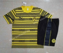 2022-23  Borussia Dortmund  Yellow  Thailand Soccer Training Uniform-815