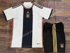 2022-23  Germany Black&White  Soccer Uniform-SJ