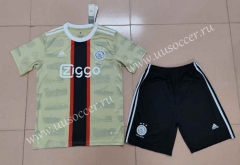 2022-23 Ajax Yellow Soccer Uniform-718