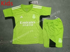 2023-24  Real Madrid Goalkeeper Green kids Soccer Uniform-8679