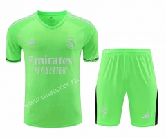 2023-2024 Real Madrid Goalkeeper Fluorescent Green Thailand Soccer Uniform-418