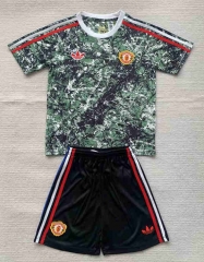 2024-25 Manchester United Green  Soccer Uniform-AY