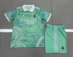 2024-25 Real Madrid Green Soccer Uniform-709